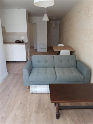 t3 à la location -   33000  BORDEAUX, surface 52 m2 location t3 - UBI469193924